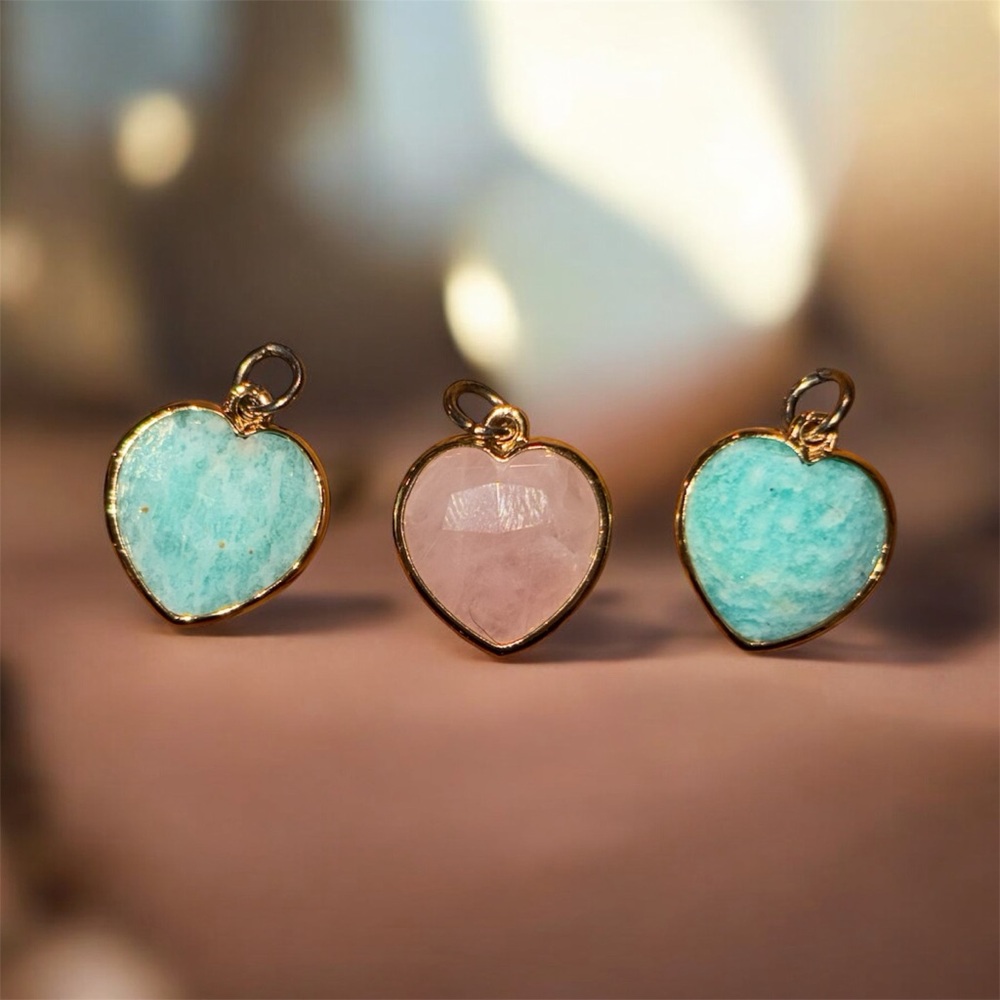 Crystal Gemstone Heart Pendant Necklace (1)